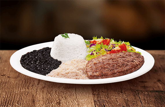 Nosso famoso steak bovino compactado (aprox. 120g), grelhado no ponto certo. Acompanhado com arroz, feijão, farofa, salada e molho. Ideal para quem busca o sabor tradicional do Giraffas.
