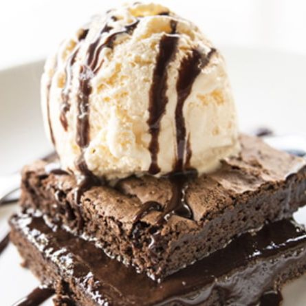 Brownie con Helado