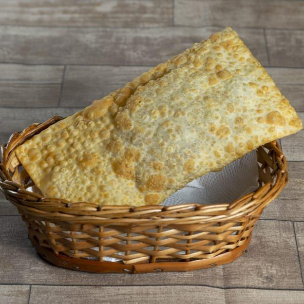 Carne moída de primeira temperada.