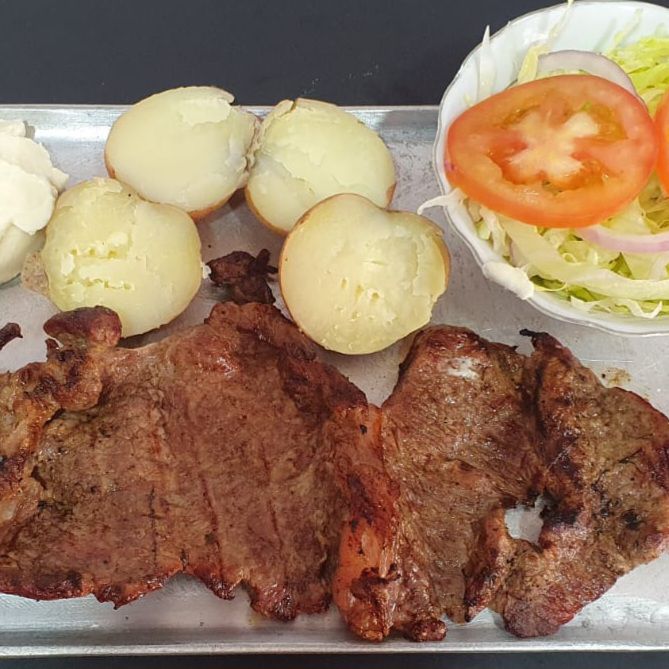 Churrasco con Papa Cocida
