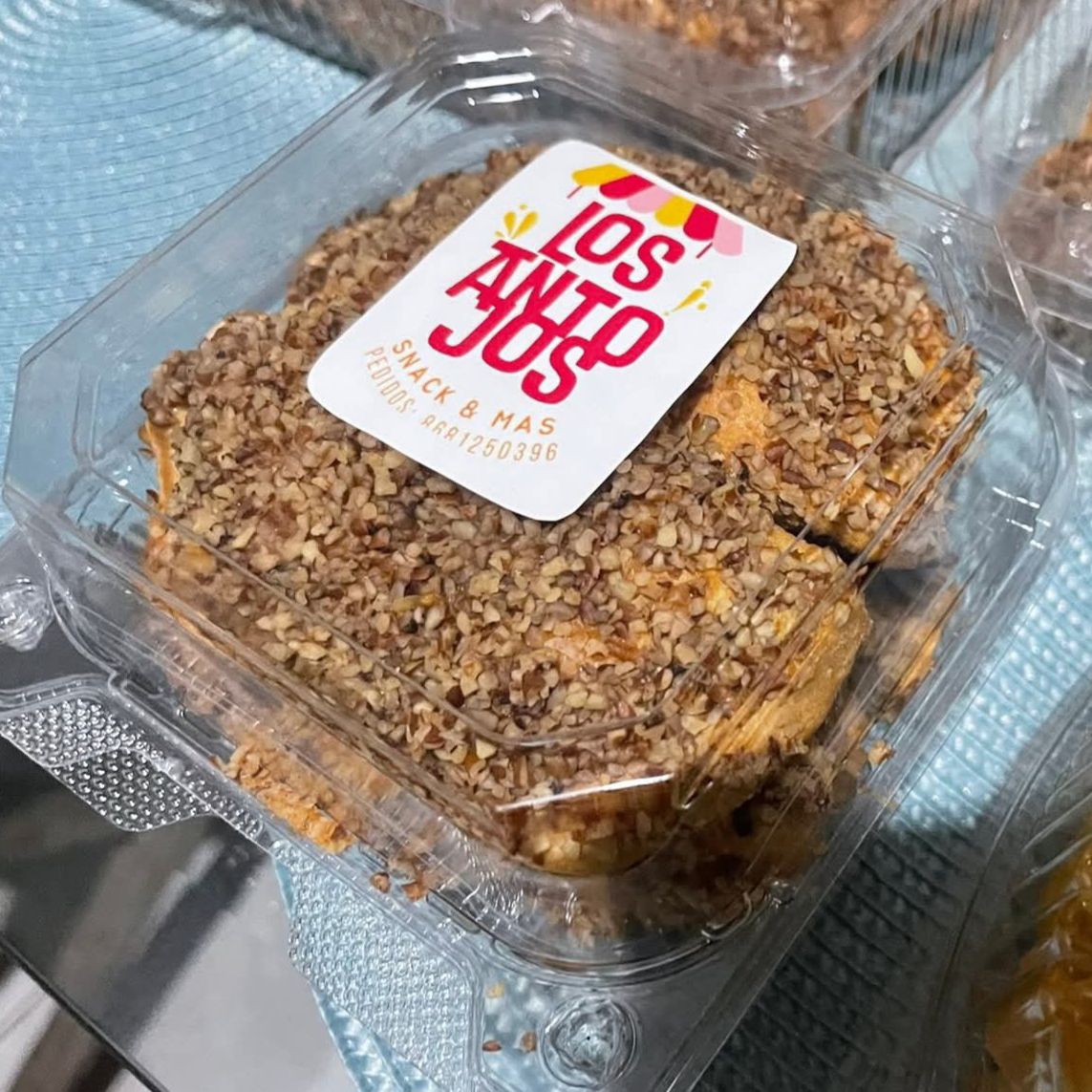 Charola Pareja: Empanadas de Cajeta