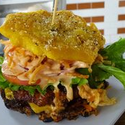 Combo Hamburguesa Media Libra Cheddar