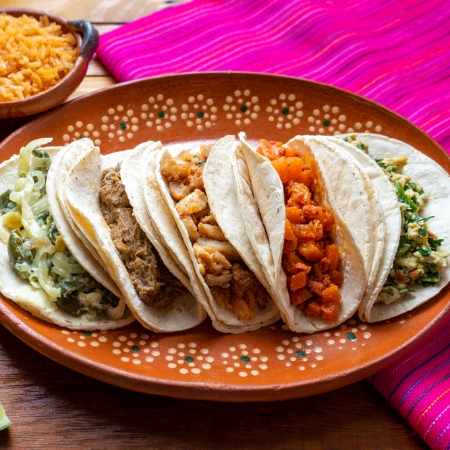 Tacos y Agua