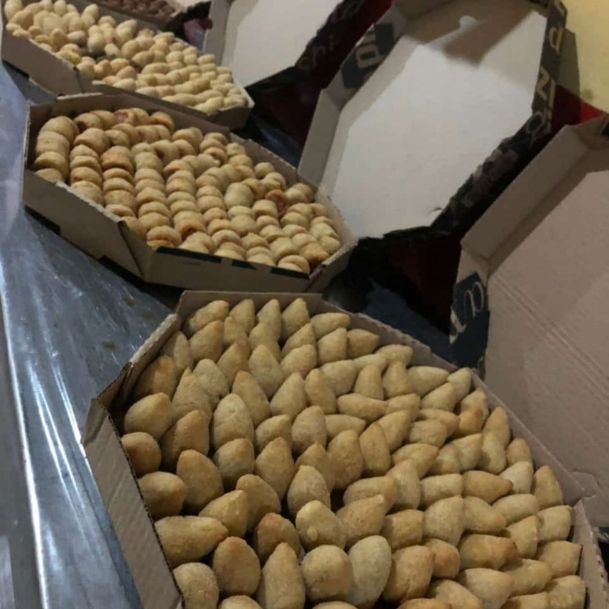 Escolha 5 dos sabores que Salgados Rodrigues lhe ofereci