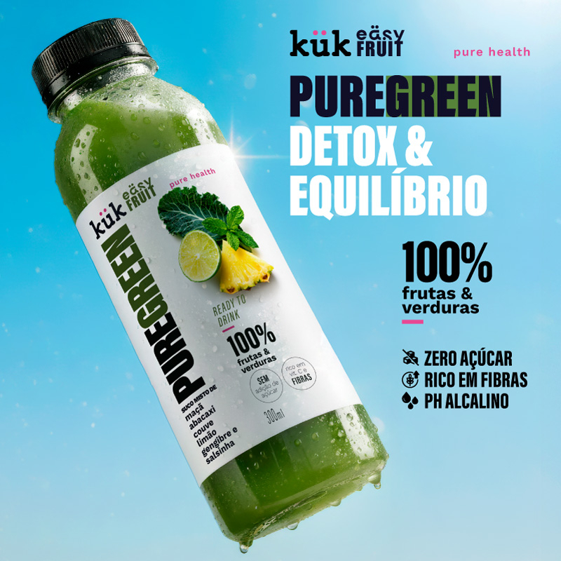 Suco misto de maçã, abacaxi, couve, limão, gengibre e salsinha. O Pure Green é a definição de frescor. Uma receita herbal e leve que combina o toque cítrico do limão com o dulçor do abacaxi e o equilíbrio perfeito das folhas verdes. Um clássico detox, feito com ingredientes 100% naturais e prensado a frio para preservar sabor e nutrientes. Por que você vai amar: Combinação refrescante de frutas e verduras. Feito apenas com ingredientes naturais. Fonte natural de fibras e antioxidantes. Prensado a frio e ultracongelado. Vegano, leve e detox. Sabor: herbal, cítrico e refrescante. Ideal para: quem busca leveza e equilíbrio no Dia a Dia. Zero açúcar. Zero glúten. Zero conservantes. Atenção: produto congelado, pronto para consumo. Descongele em temperatura ambiente por 2 horas ou geladeira por 24 horas. Gostoso, prático e sem conservantes!