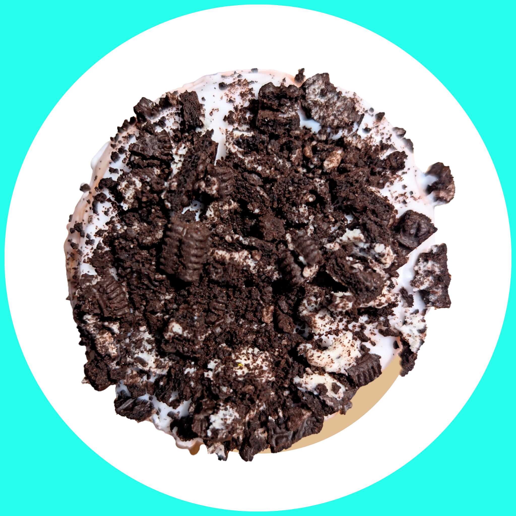 Dona de oreo con glaseado de vainilla
