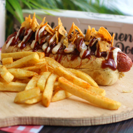 Combo-Hot Dog Carnivoro de Baez
