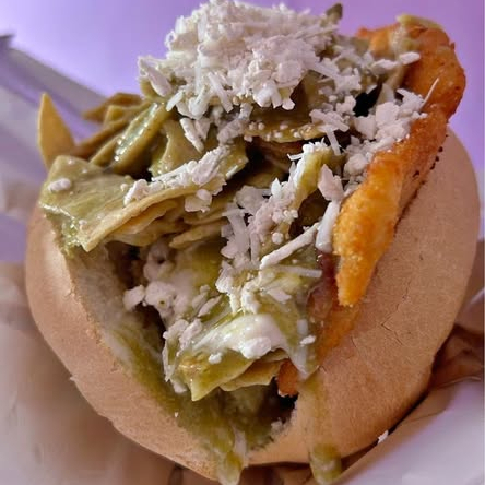 Torta de Chilaquiles