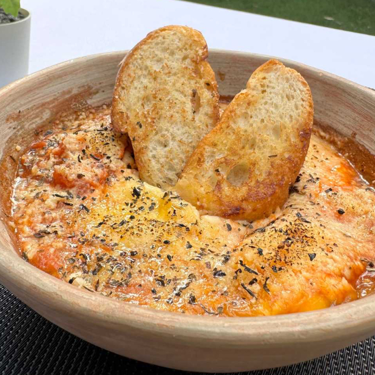 Huevos Napolitanos