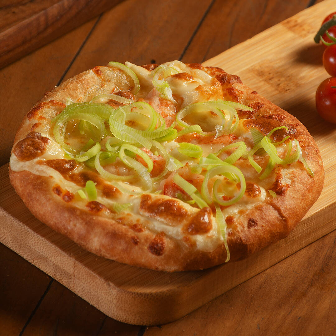 Camarão ao alho e óleo com Catupiry e alho poro