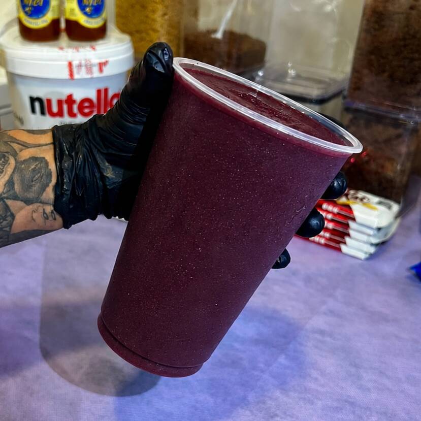 2 Copos de 700ml + 3 Adicionais.