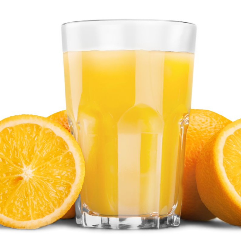 Aprecie o Suco de Laranja Natural, uma bebida clássica e revitalizante feita com laranjas frescas, ideal para começar o Dia com energia.