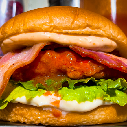 Chicken Bufalo Tocino Burger