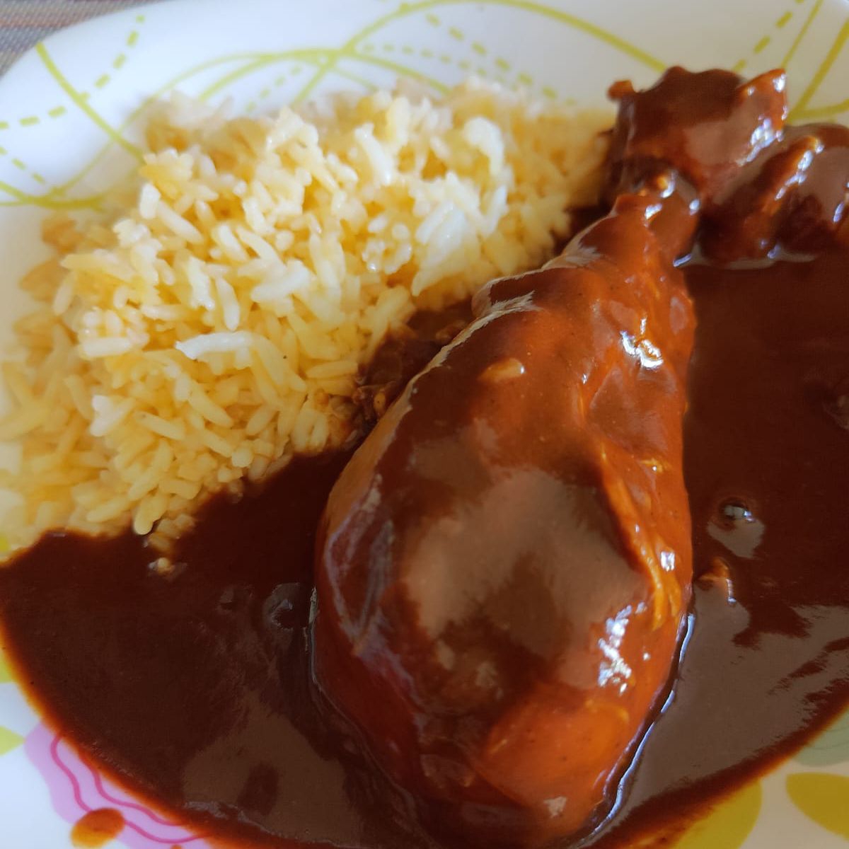 Mole con Pollo