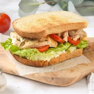 SANDWICH DE POLLO