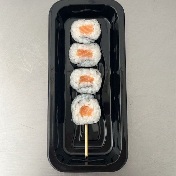 espetinho maki salmão 4 unidades