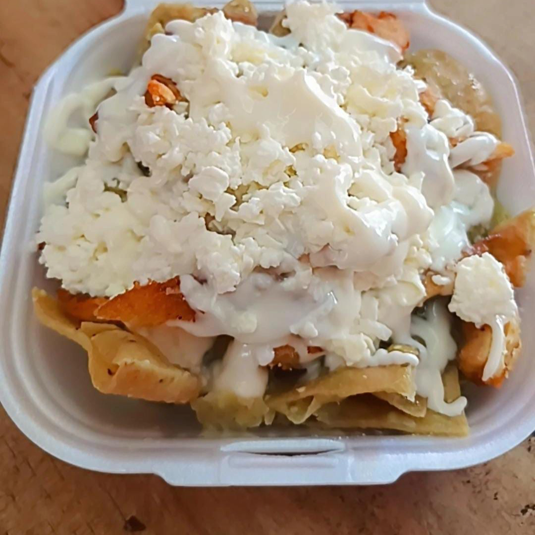 Chilaquiles con Milanesa