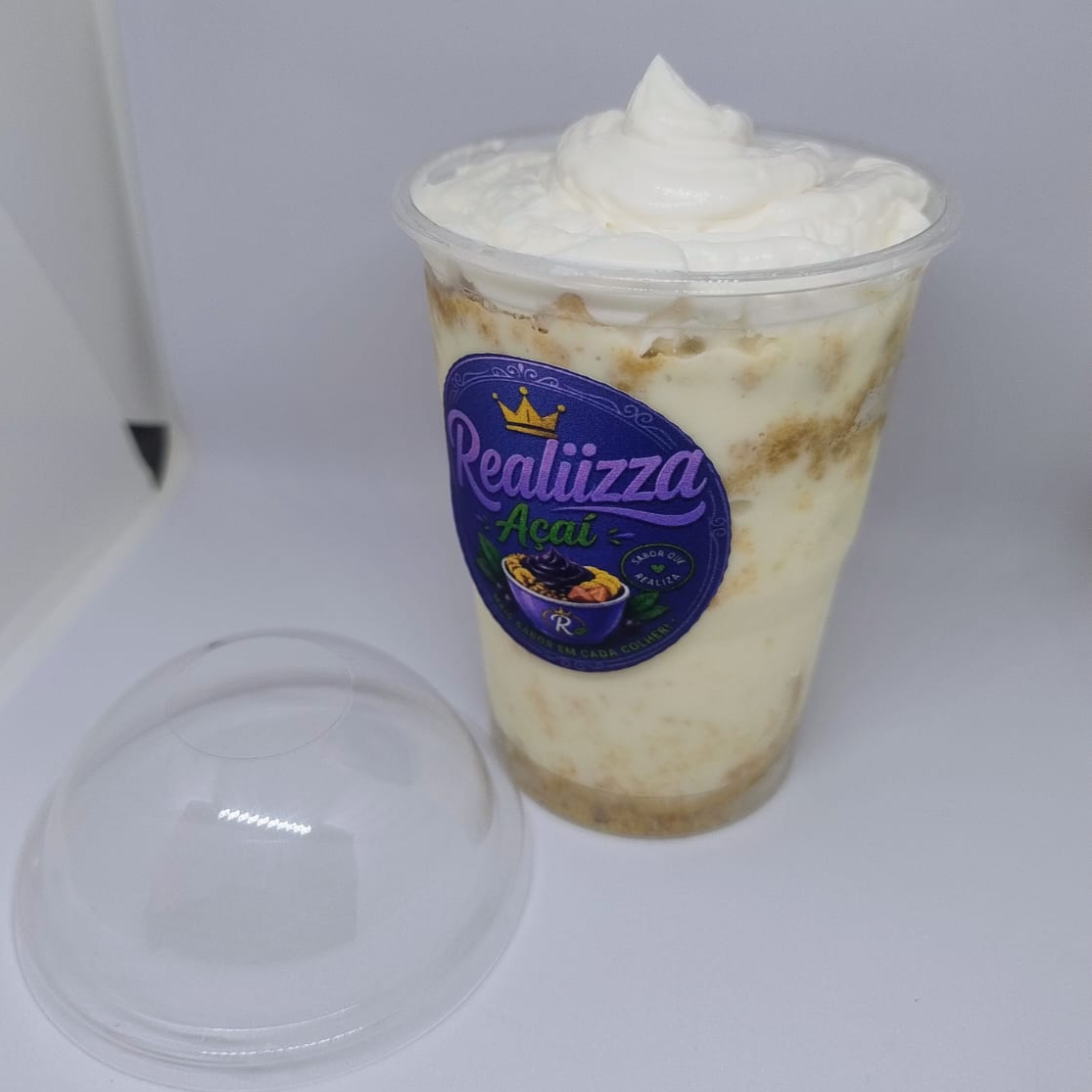 Tortinha de Limão no Copo – 250ml
Uma explosão de sabor em cada colherada!
Camadas deliciosas de biscoito, mousse de limão cremoso e uma cobertura irresistível de chantilly.
A combinação perfeita entre o azedinho do limão e a doçura na medida certa!