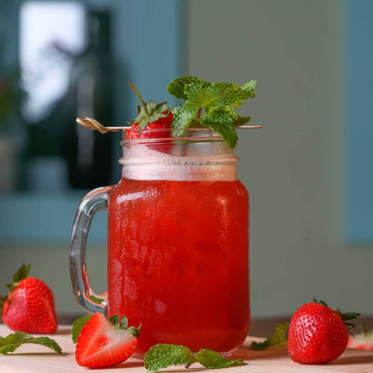 Imagem Ilustrativa, Suco de Morango Natural 500ML.