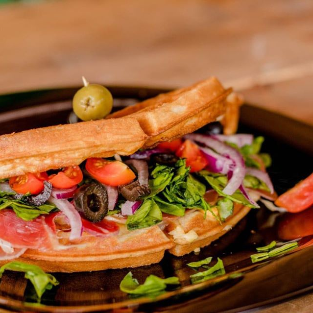 Waffle Mediterráneo