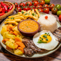 Arroz Fresquinho, Batatas Fritas, Legumes e feijão separados