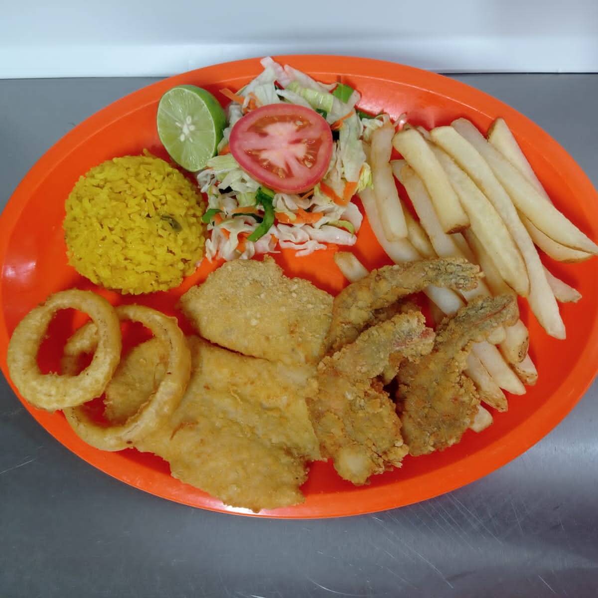 Platillo Mixto Empanizado