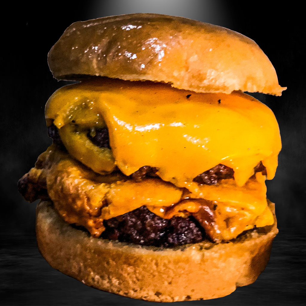 Pão brioche, hambúrguer, cheddar cremoso, hambúrguer, cheddar cremoso, molho verde.