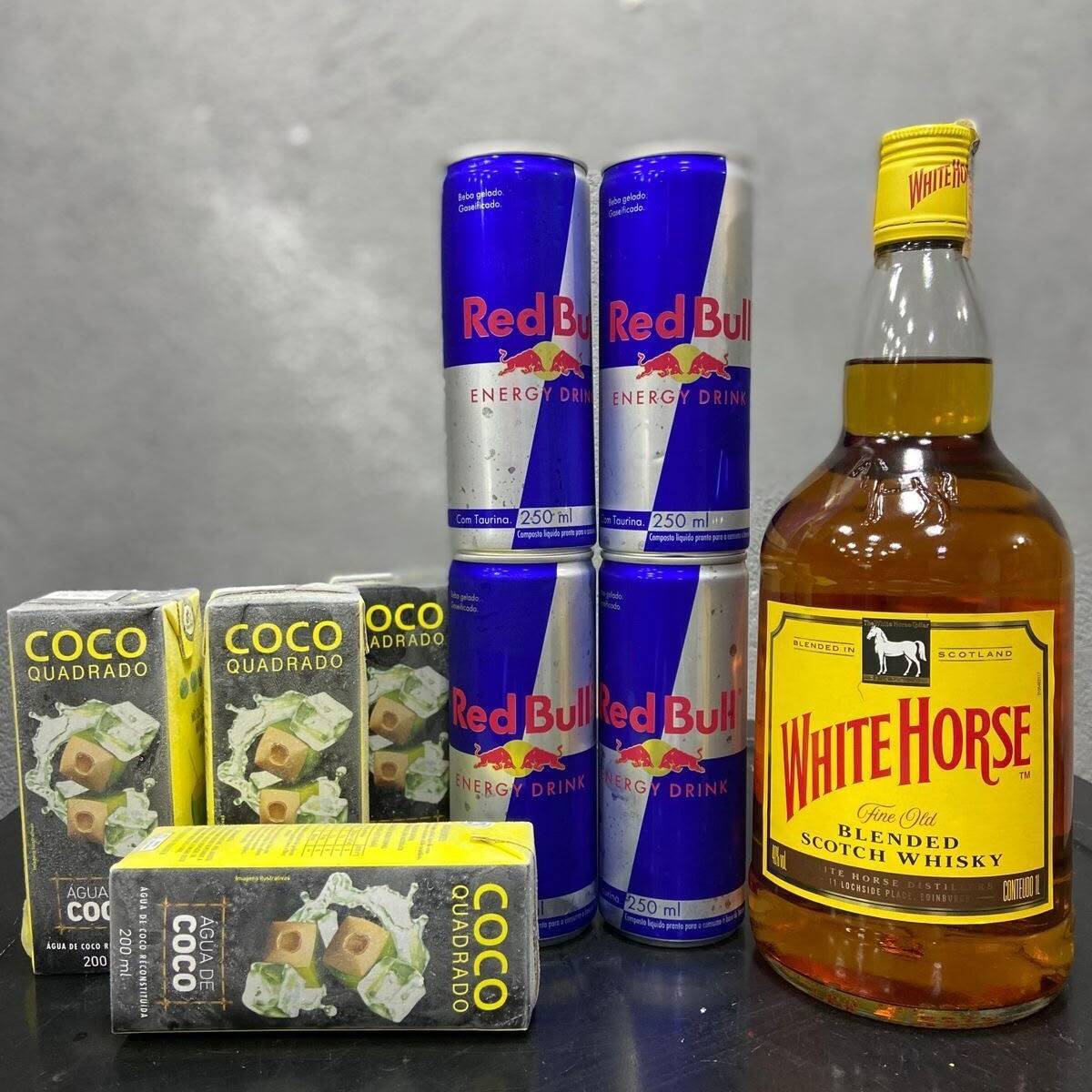 combos de cavalo
4 gelo de coco
4 red bull