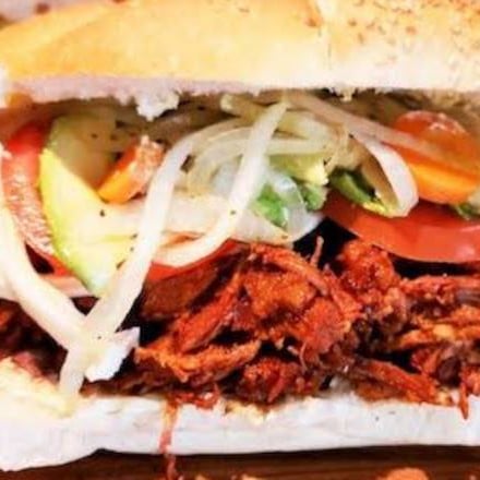 Cemita de Pierna Adobada