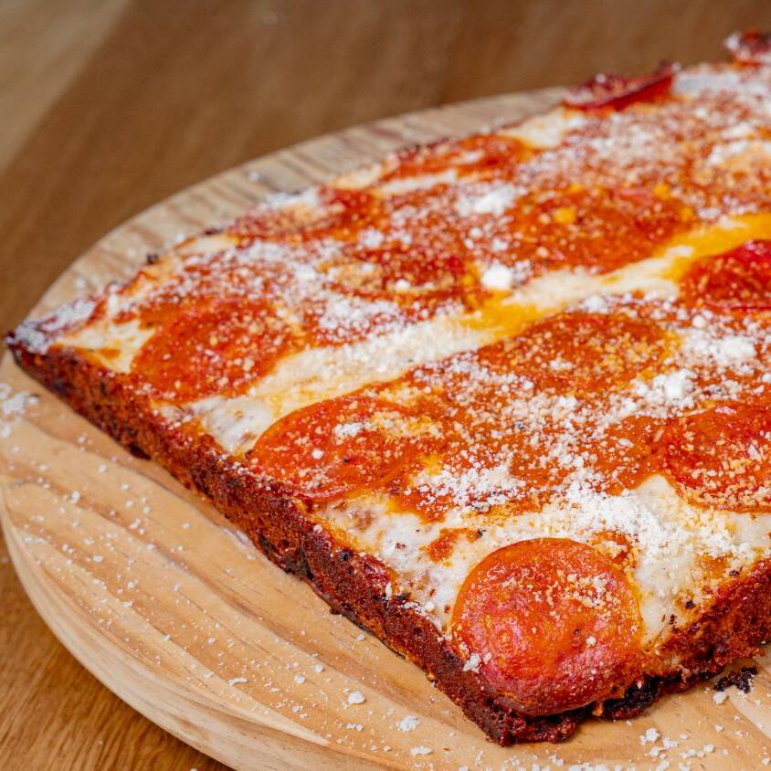 Estilo Detroit Pizzas Clásicas