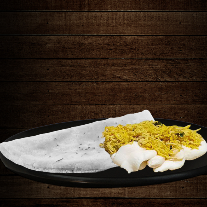 Este prato é uma combinação perfeita da leveza e suavidade da nossa tradicional tapioca, recheada generosamente com frango cuidadosamente desfiado e temperado com um toque especial de cheiro verde, enriquecido com o sabor marcante do coentro. Para completar essa experiência gastronômica, adicionamos o irresistível Catupiry Original é muito saboroso, e trazendo um toque cremoso e irresistível.