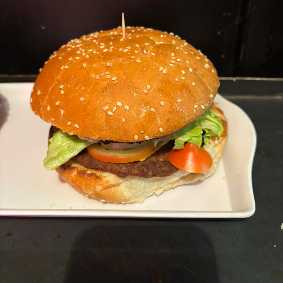 HAMBURGUESA CON PAPAS