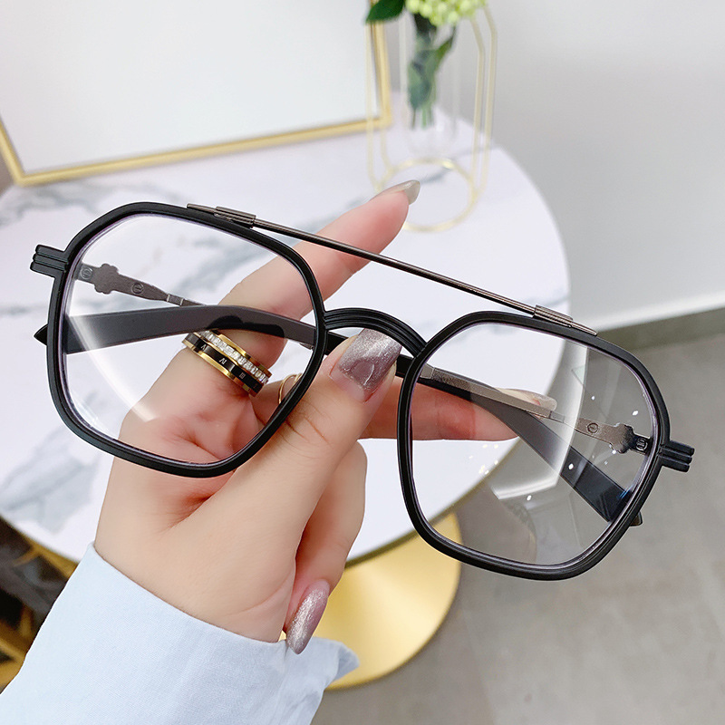 Lentes de Miopía Cuadradas Transparentes Antiluz