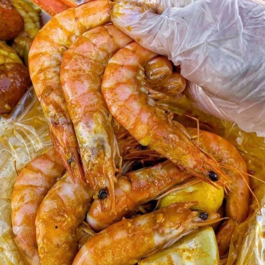 Orden de 10 Camarones Cajún