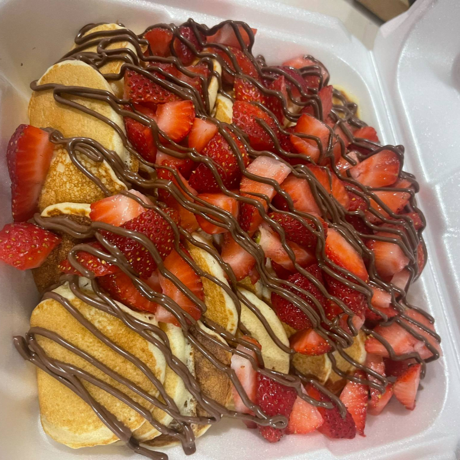 Mini Hot Cakes con NUTELLA y Fresa 40 Pzs