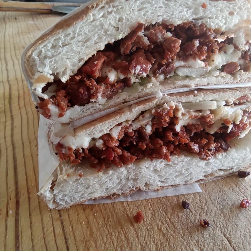 Torta de suadero chica