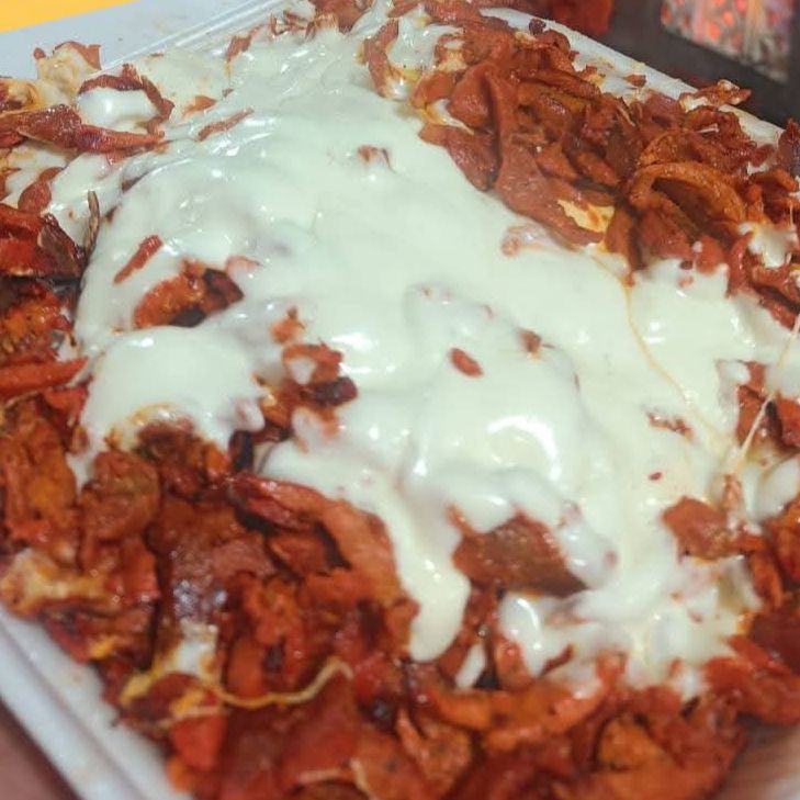 Medio de pastor con queso asadero