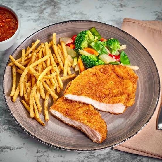 Milanesa de Pollo Empanizada