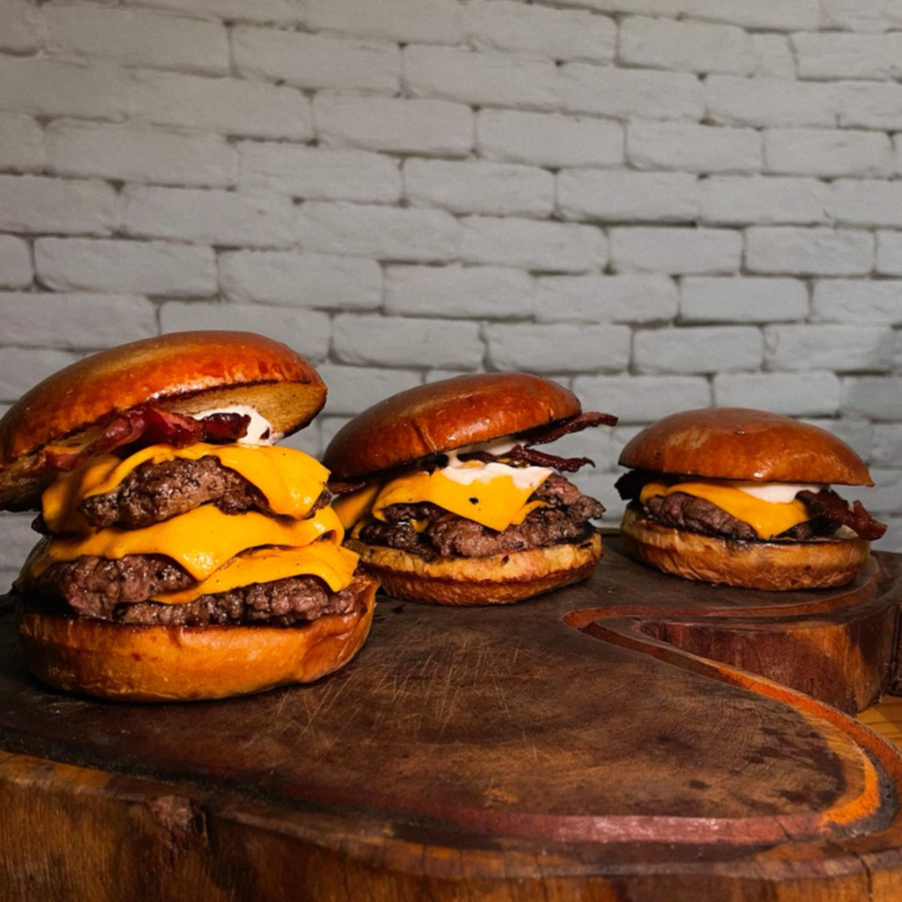 1 Mega Smash + 1 Big Smash + 1 Smash Jr