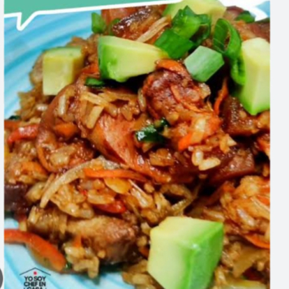 Arroz Mixto (Carne, Cerdo, Pollo)