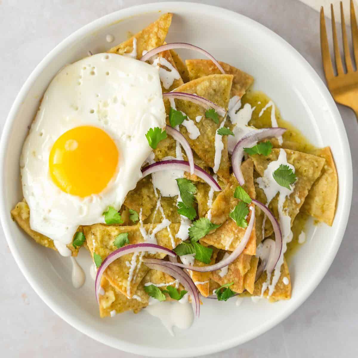 Chilaquiles con Huevo
