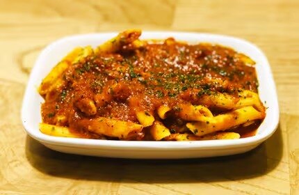 Penne ao molho pomodoro