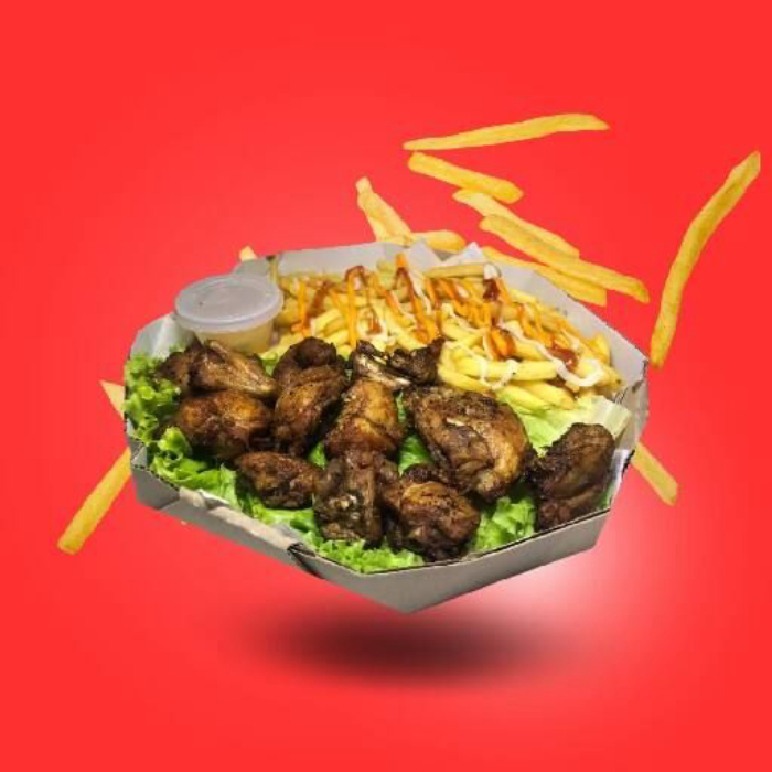 Porção de frango a passarinho + porção de batata ( com cheddar, Catupiry e ketchup)