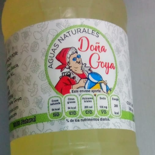 Agua de Limón.