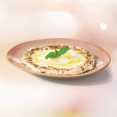 Além de saudável, a coalhada também é deliciosa! com uma textura que derrete na boca e um sabor leve e refrescante. acompanha 1 minipão sírio e 1 minipão com zaatar. (80 g).