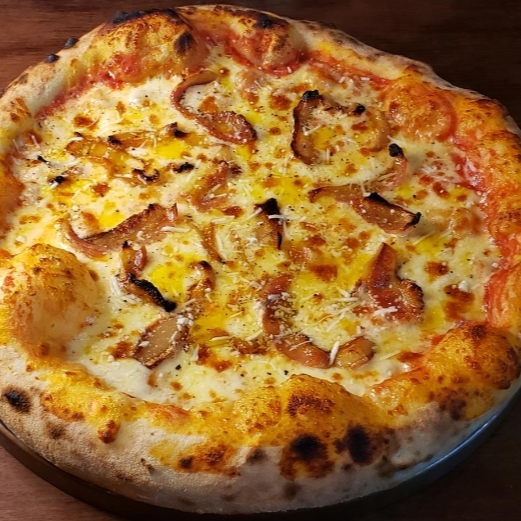 Pizza artesanal Carbonara 24cm
