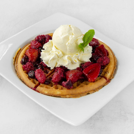 Waffle Frutos del Bosque (1 pza).