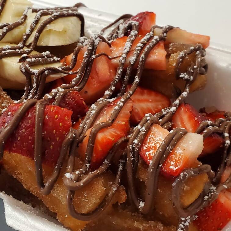 Morenitas con fruta