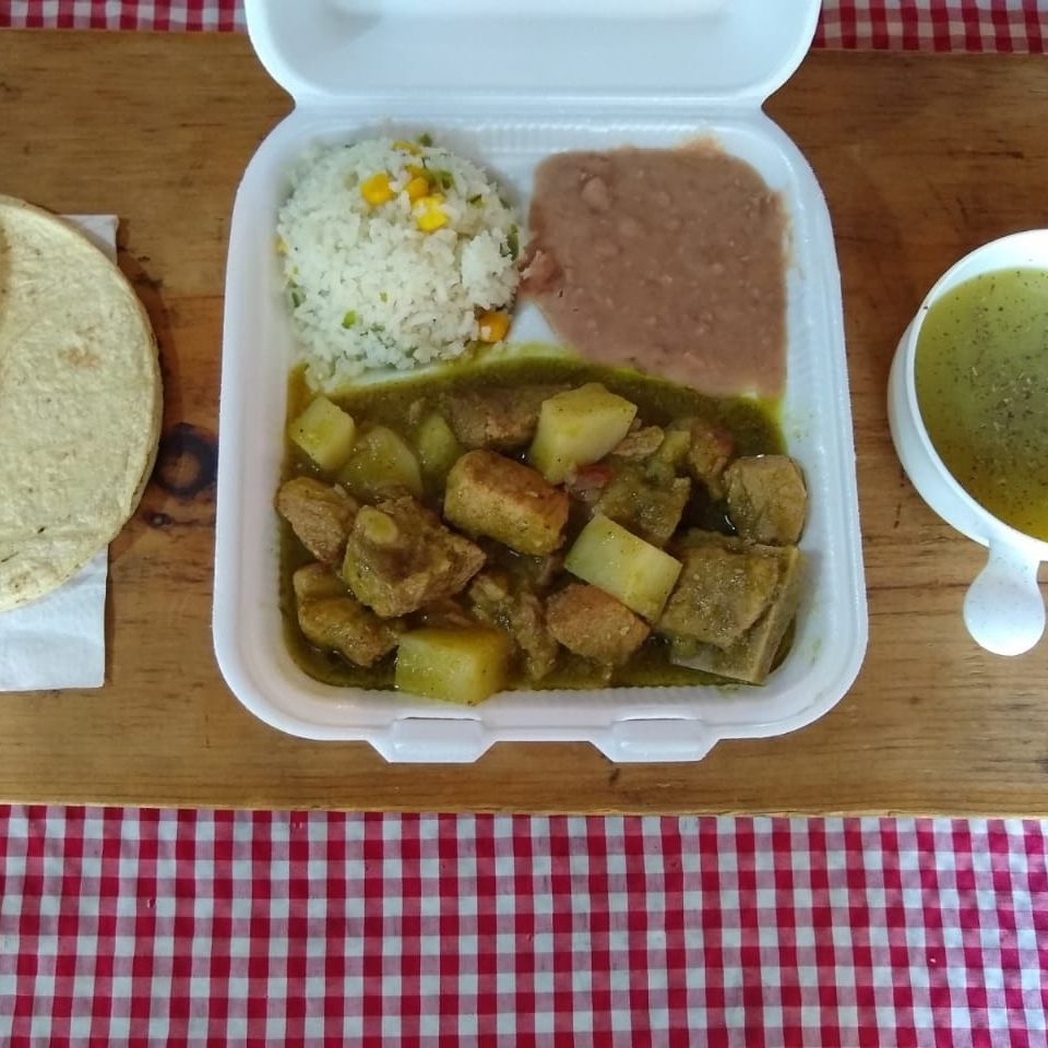 Costillitas en salsa verde