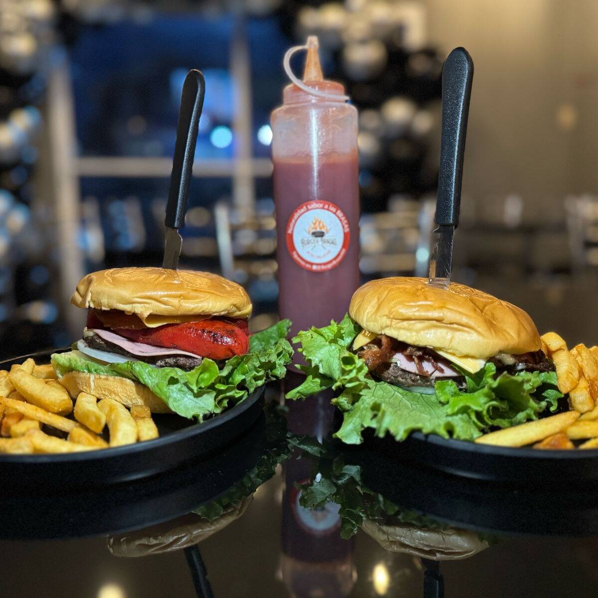 Combo Duo- Hamburguesas, Papas y Bebidas